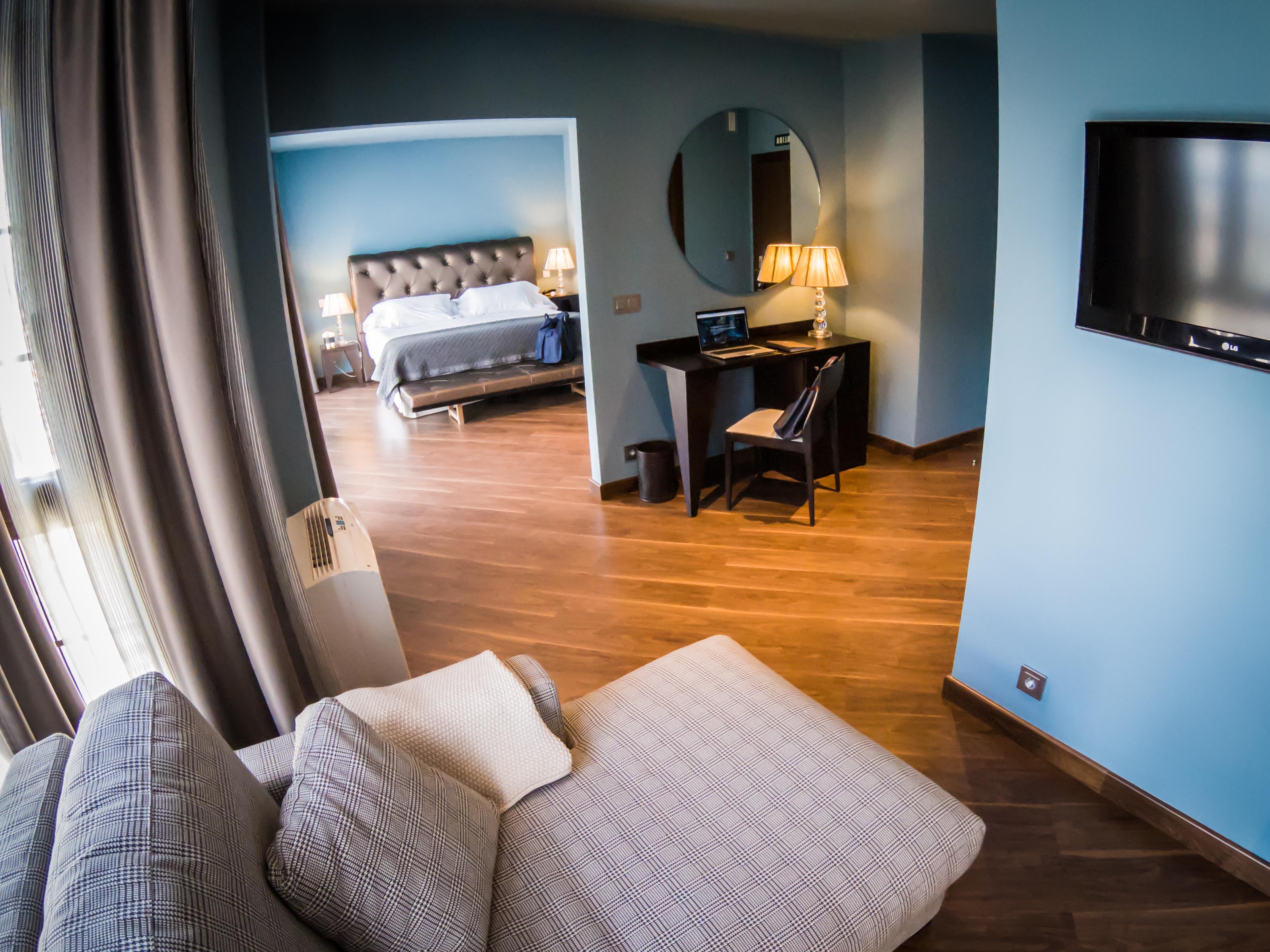 Pamplona Catedral Hotel ภายนอก รูปภาพ