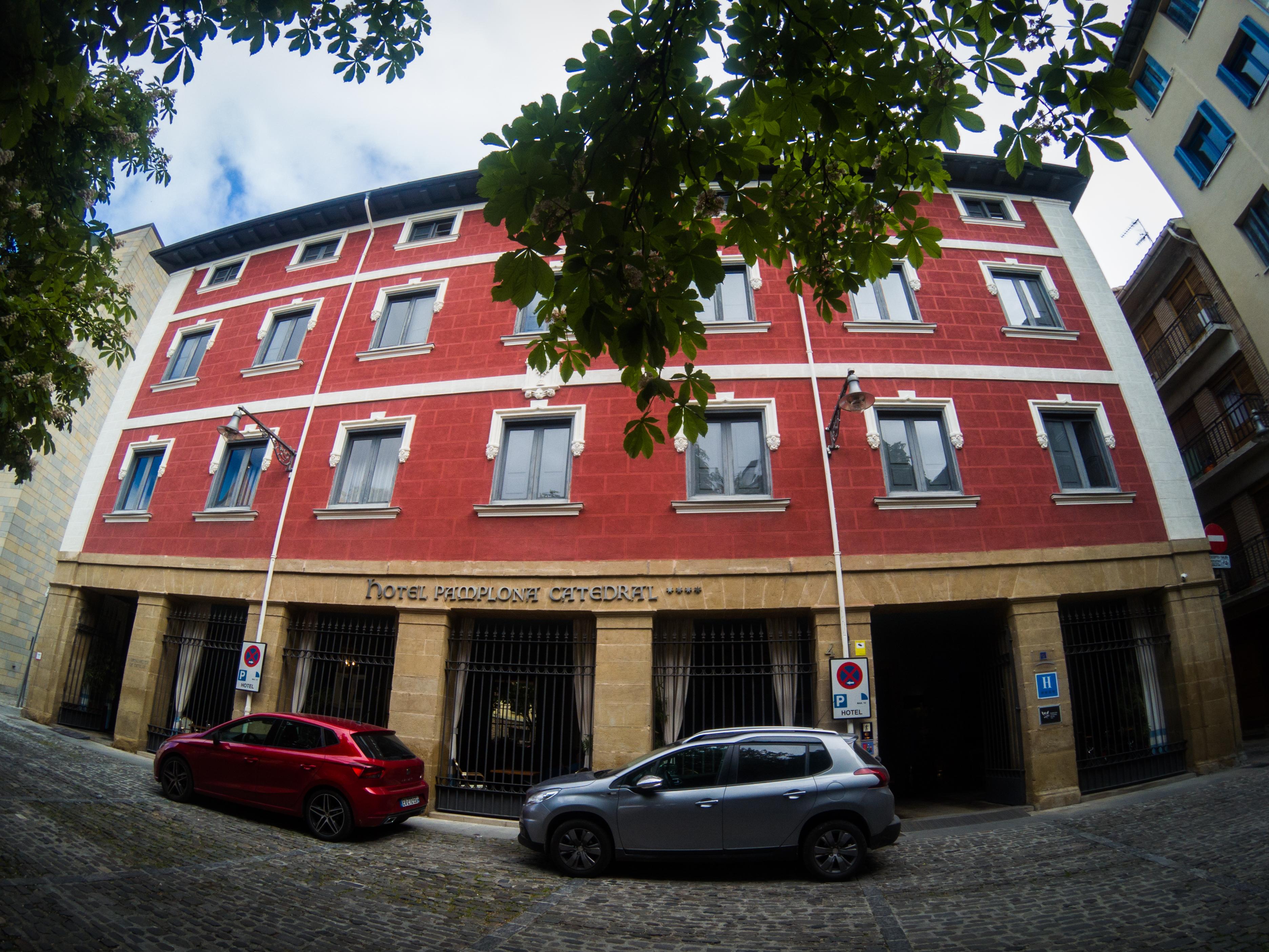 Pamplona Catedral Hotel ภายนอก รูปภาพ
