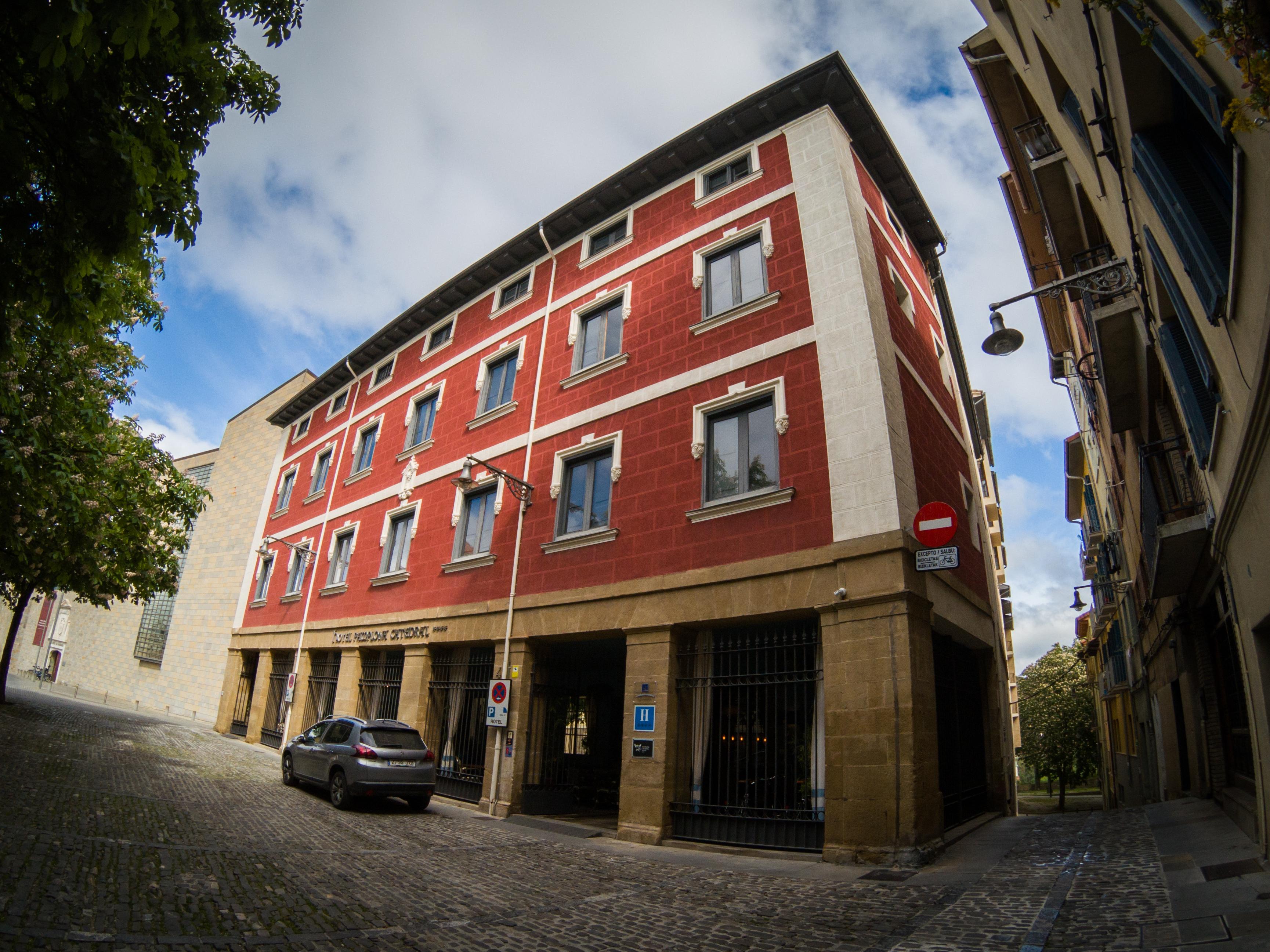 Pamplona Catedral Hotel ภายนอก รูปภาพ