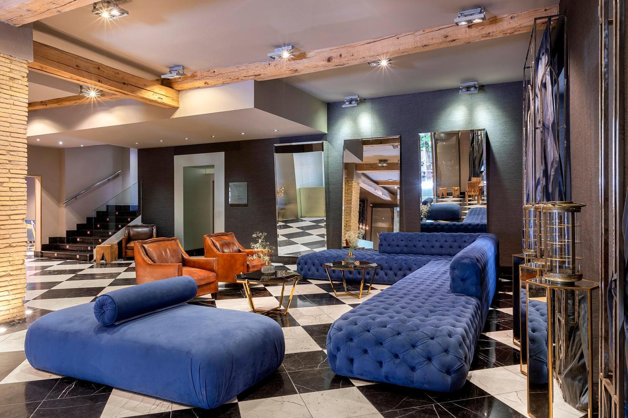 Pamplona Catedral Hotel ภายนอก รูปภาพ