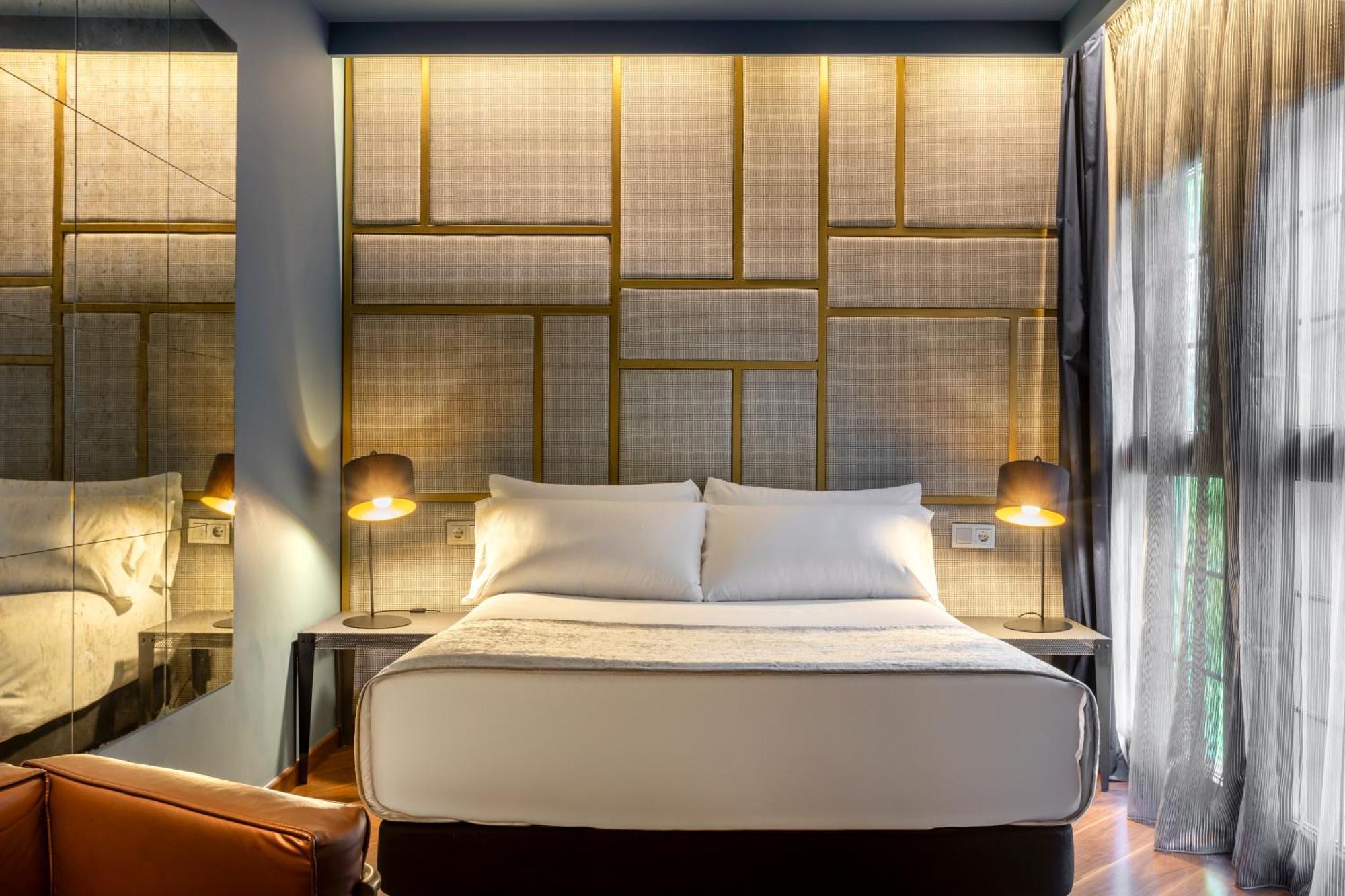 Pamplona Catedral Hotel ภายนอก รูปภาพ
